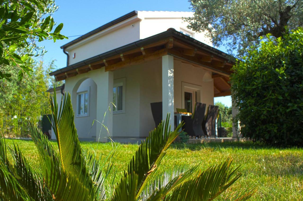 Holiday Home Liberta Krnica Dış mekan fotoğraf