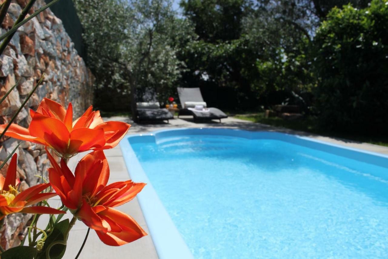 Holiday Home Liberta Krnica Dış mekan fotoğraf